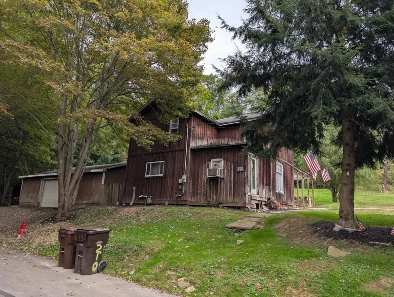 This Rustic Pennsylvania Home Was Recently Listed for Just $50,000