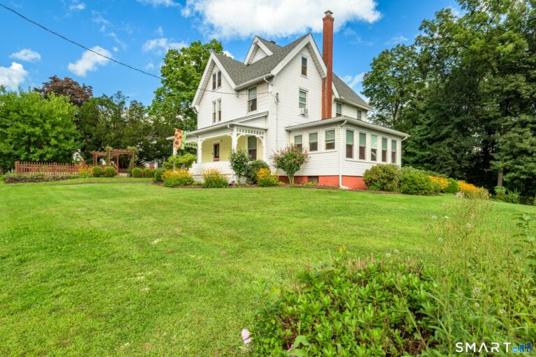 1900 Victorian Colonial with Sunroom & Fireplace | $550,000