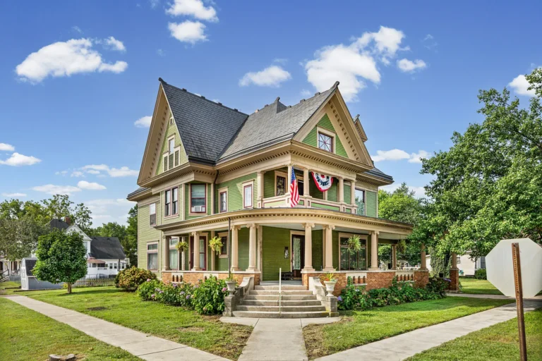 Century-Held Time Capsule: Original Woodwork, Pocket Doors, Upstairs Ballroom