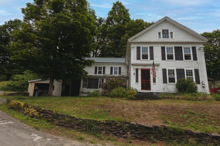 Antebellum New England Farmhouse – Offered at $120,000